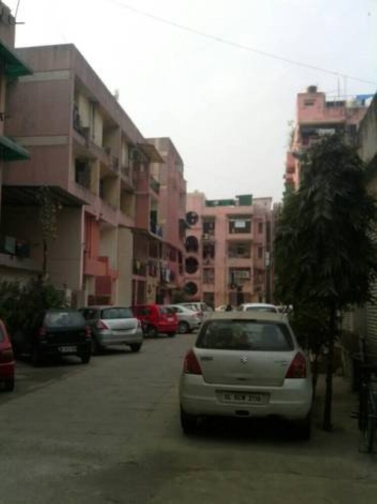 Exterior View, rohini sector 13 2 Bedroom 900 Sq.Ft. Apartment In Rohini Sector 13 Delhi 8449042