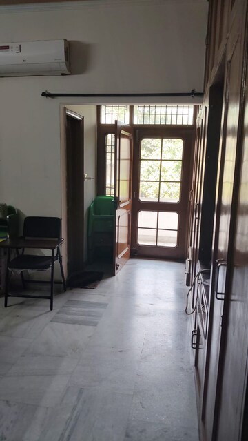 Living Room in 3 BHK Builder Floor at Sector 21 – for Rent