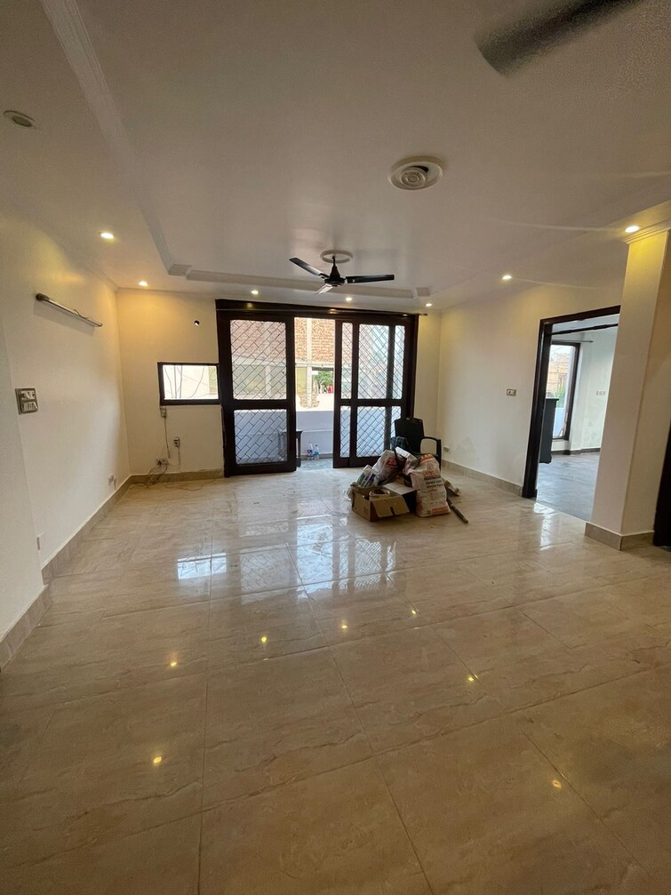 Cover Image, new rajinder nagar 3.5 Bedroom 5170 Sq.Ft. Builder Floor In New Rajinder Nagar Delhi 8450170