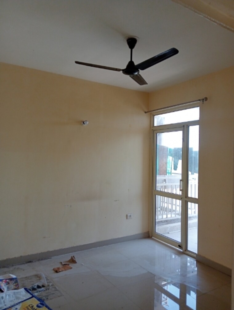 Room, conscient-habitat-78 3 Bedroom 650 Sq.Ft. Apartment In Sector 78 Faridabad 8450307