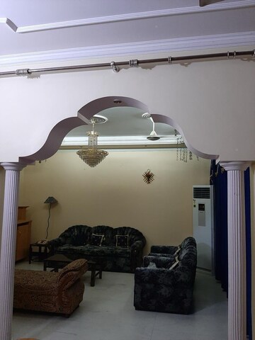 Living Room in 3 BHK Apartment at Sector 4, Dwarka – for Rent