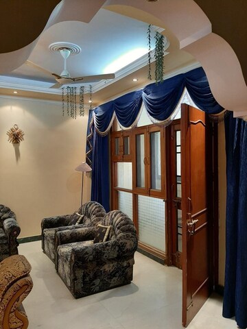 Living Room in 3 BHK Apartment at Sector 4, Dwarka – for Rent