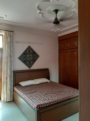 Bedroom in 3 BHK Apartment at Sector 4, Dwarka – for Rent