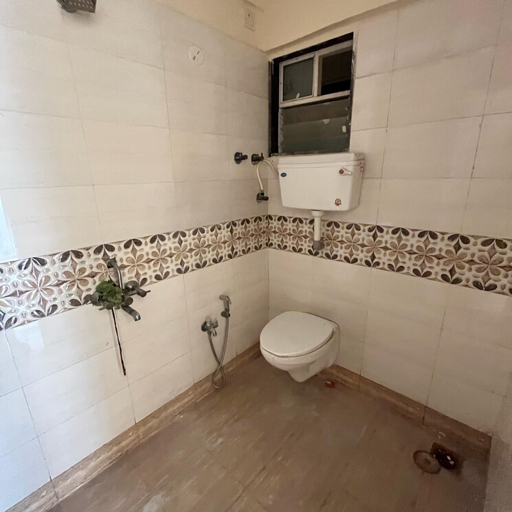 Bathroom, al-marjaan-chs 2 Bedroom 659 Sq.Ft. Apartment In Jogeshwari West Mumbai 8450226