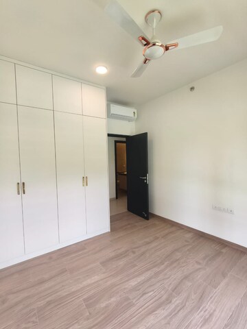 Room in 3 BHK Apartment at Chintels Serenity, Sector 109 – for Rent