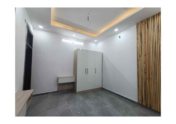 2.5 BHK Builder Floor For Sale in Noida Central