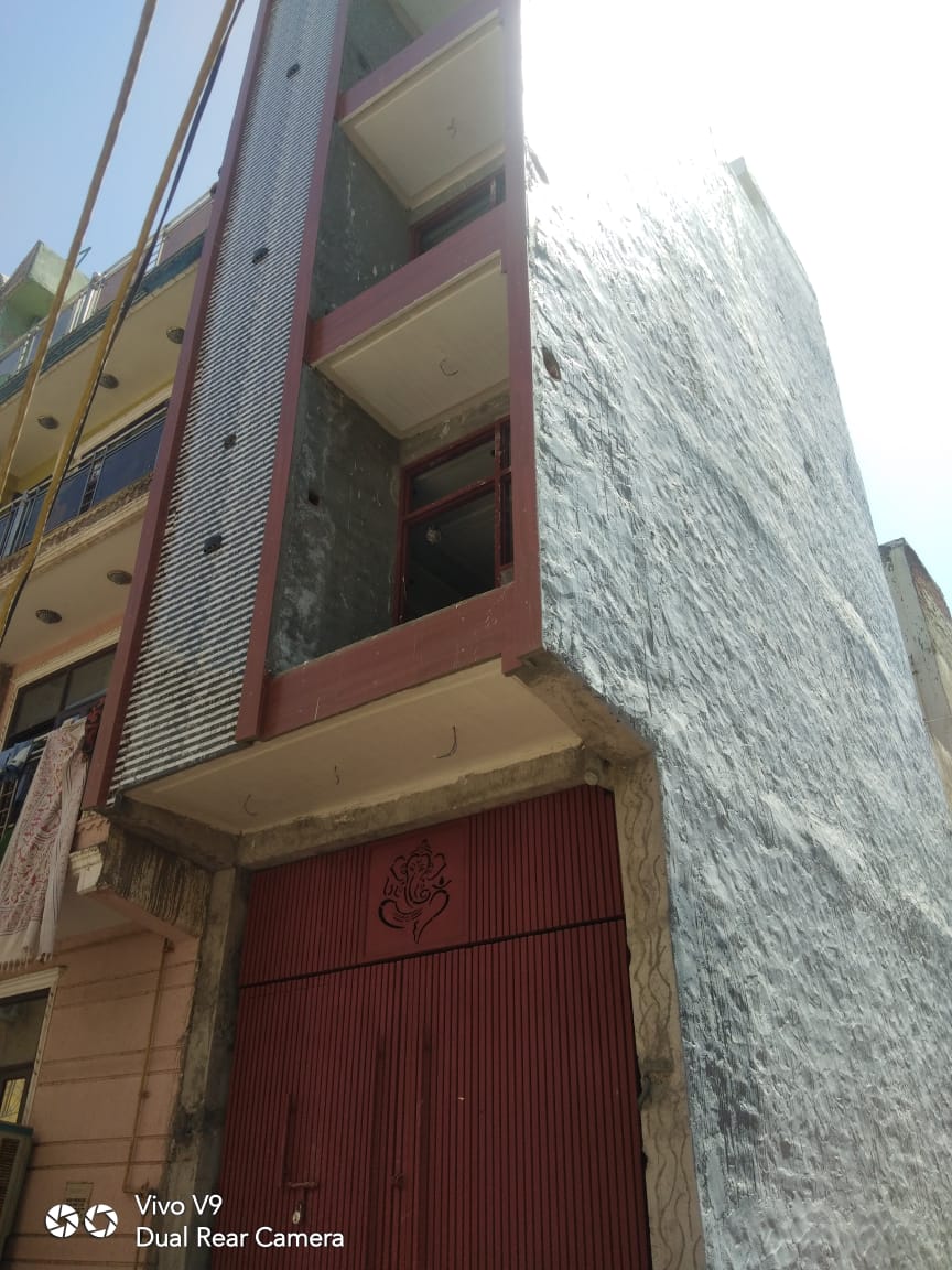 Plot For Sale in Deep Apartments