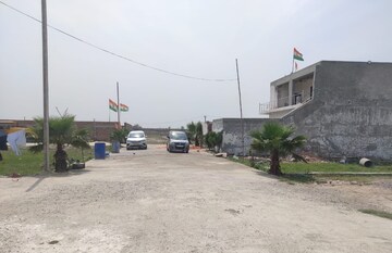 2.5 BHK Builder Floor For Sale in Noida Central