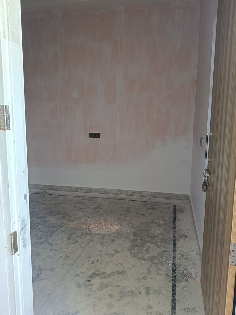 Room, partapur 3 Bedroom 117 Sq.Yd. Independent House In Partapur Meerut 8450313