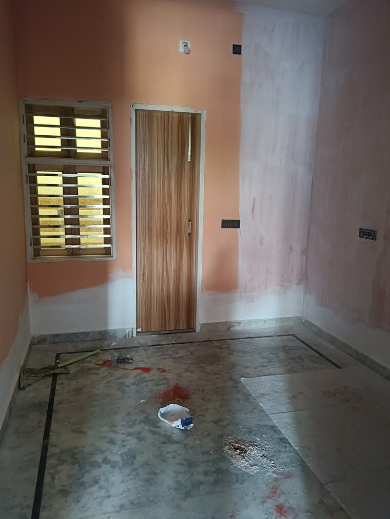 Room, partapur 3 Bedroom 117 Sq.Yd. Independent House In Partapur Meerut 8450313