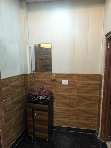 Bedroom in 1 RK Builder Floor at New Ashok Nagar – for Rent