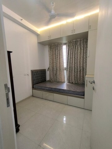 1.5 BHK Apartment For Rent in Hiranandani Fortune City, New Panvel