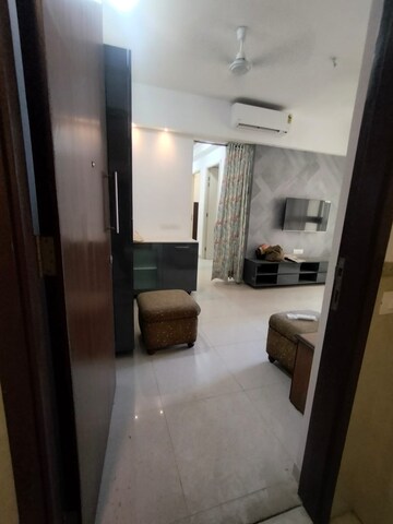 Bathroom in 1.5 BHK Apartment at Hiranandani Fortune City, New Panvel – for Rent