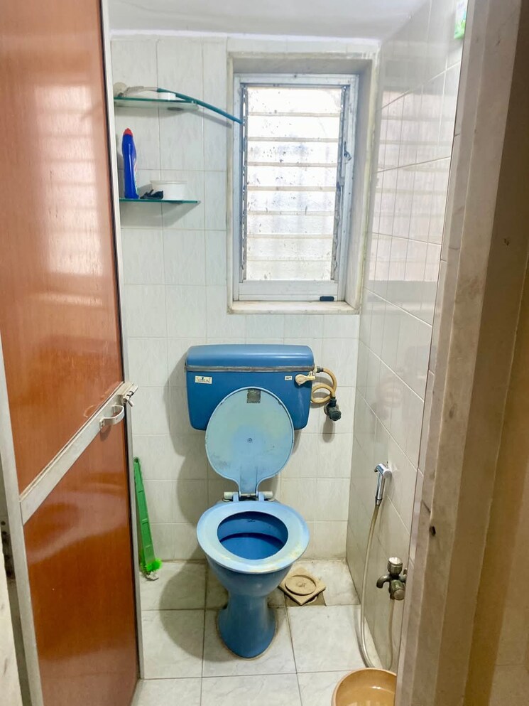 Bathroom, andheri west 1 Bedroom 388 Sq.Ft. Apartment In Andheri West Mumbai 8450409