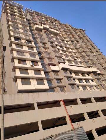 1.5 BHK Apartment For Rent in Roha Satsang Bharti, Malad East