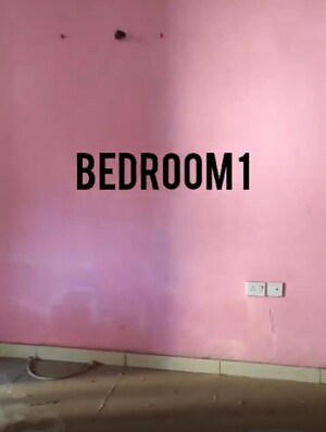 Room in 3 BHK Apartment at Value Meadows Vista, Raj Nagar Extension – for Sale