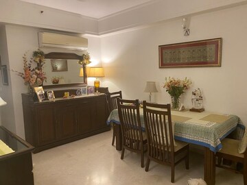 Living Room in 3 BHK Apartment at DLF Park Place, Sector 54 – for Rent