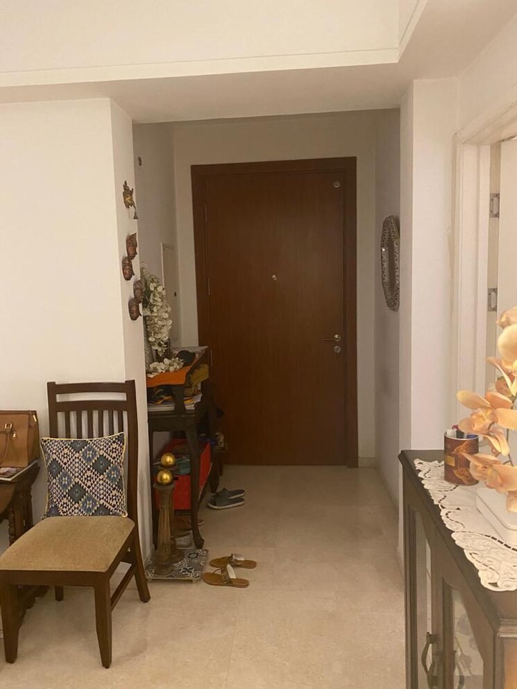 Living Room, dlf-park-place 3 Bedroom 1975 Sq.Ft. Apartment In Sector 54 Gurgaon 8450477