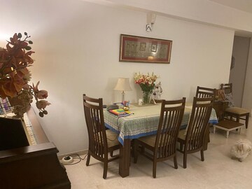 Living Room in 3 BHK Apartment at DLF Park Place, Sector 54 – for Rent