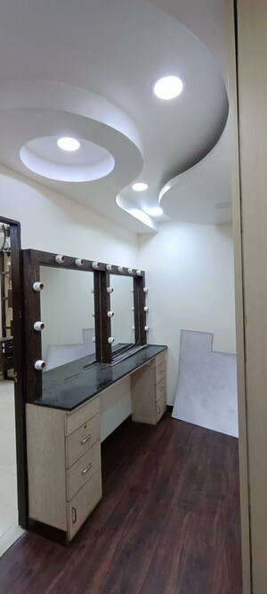 Kitchen in 3 BHK Builder Floor at Vasundhara Sector 1 – for Sale