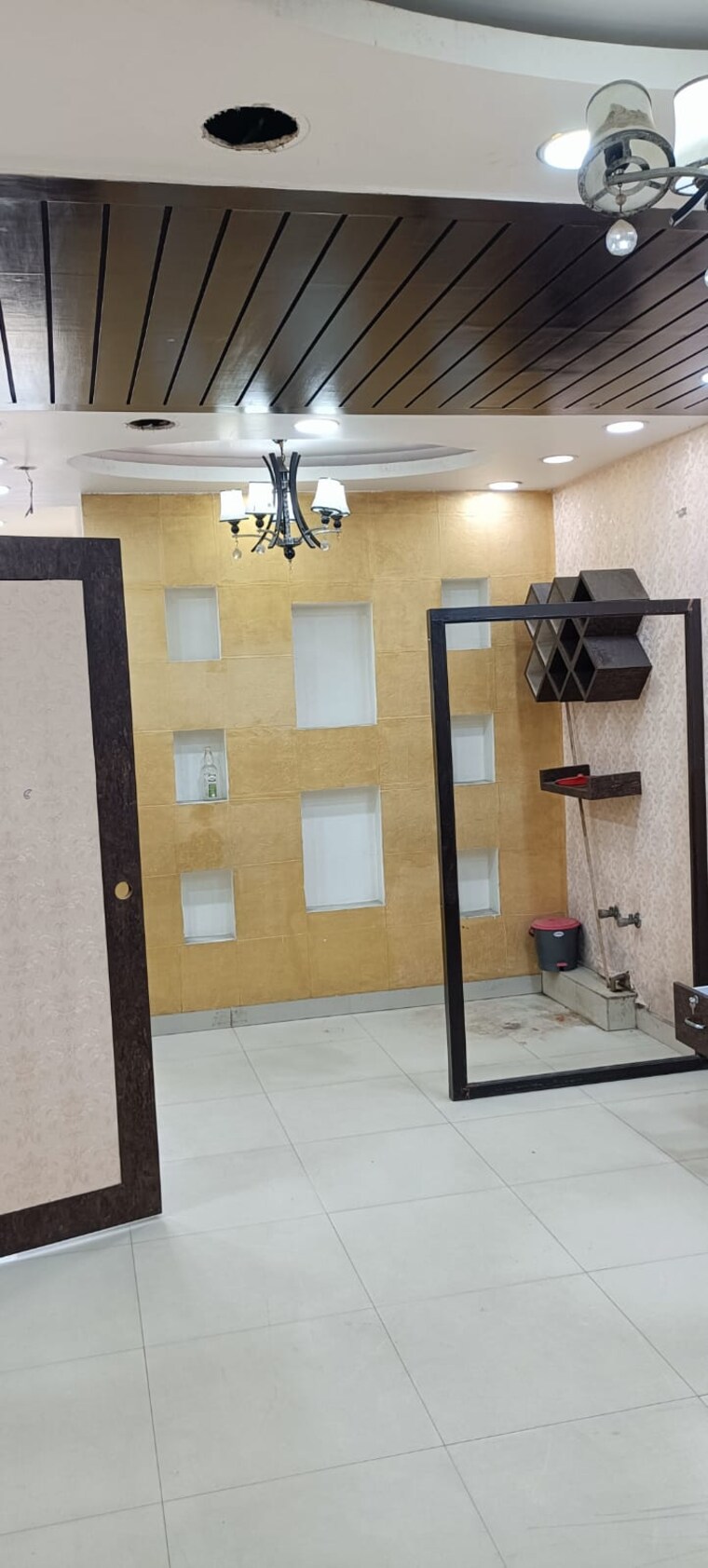 Living Room, vasundhara sector 1 3 Bedroom 1300 Sq.Ft. Builder Floor In Vasundhara Sector 1 Ghaziabad 8450490