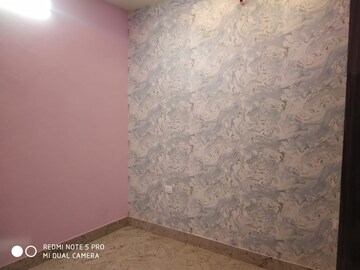 Room in 3 BHK Builder Floor at Gms Road – for Rent