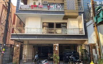 2 BHK Builder Floor For Rent in Niti Khand I
