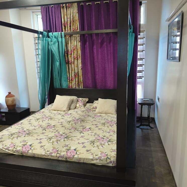 Bedroom, silverglades-the-ivy 5 Bedroom 10000 Sq.Ft. Penthouse In Maruti Vihar Gurgaon 8450594