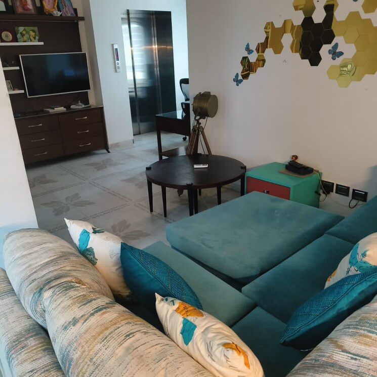 Living Room, silverglades-the-ivy 5 Bedroom 10000 Sq.Ft. Penthouse In Maruti Vihar Gurgaon 8450594