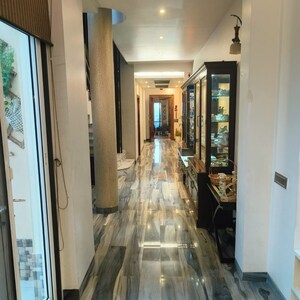 Building Lobby in 5 BHK Penthouse at Silverglades The Ivy, Maruti Vihar – for Sale