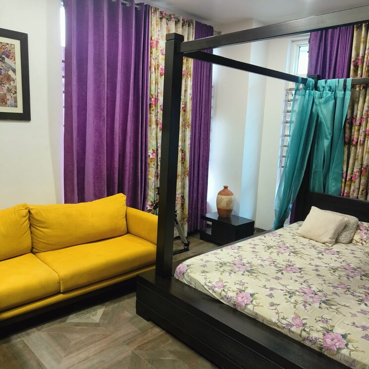Bedroom, silverglades-the-ivy 5 Bedroom 10000 Sq.Ft. Penthouse In Maruti Vihar Gurgaon 8450594