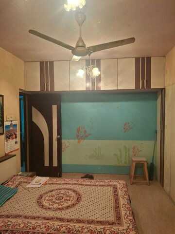 Bedroom in 2 BHK Apartment at Vile Parle Mahaveer, Vile Parle West – for Rent