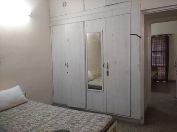 Bedroom in 2 BHK Apartment at Sector 5 – for Rent