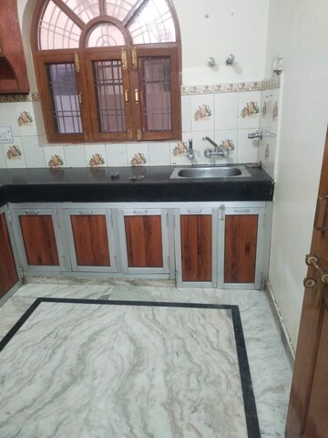 Kitchen in 3 BHK Villa at Gomti Nagar – for Rent
