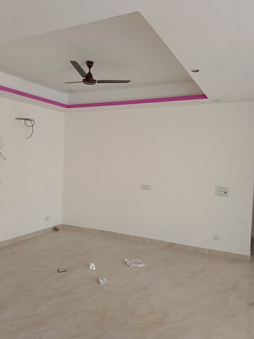 2.5 BHK Independent House For Rent in Sector 82