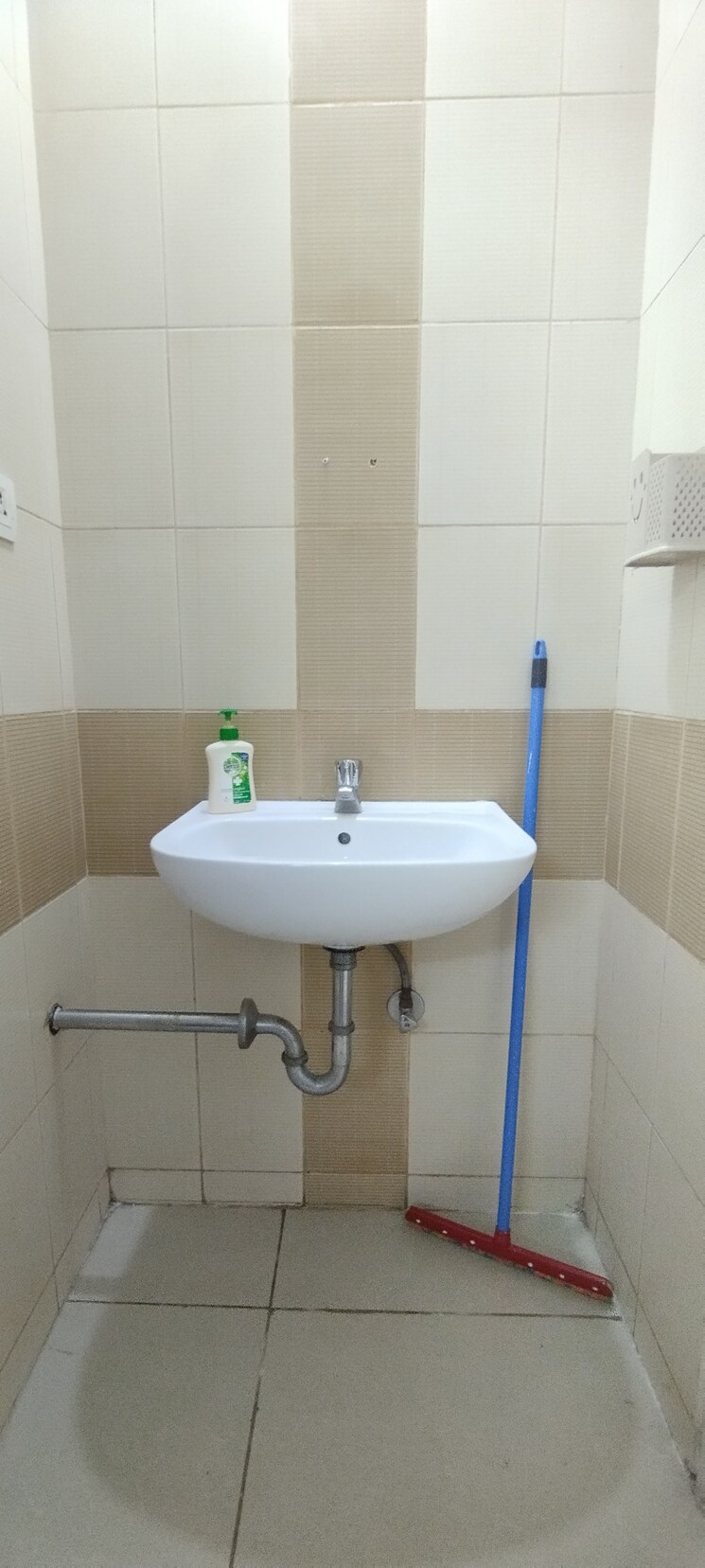 Bathroom, nanded-city-madhuvanti 2 Bedroom 938 Sq.Ft. Apartment In Sinhagad Road Pune 8450651