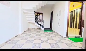 Parking in 3 BHK Independent House at Faizabad Road – for Sale