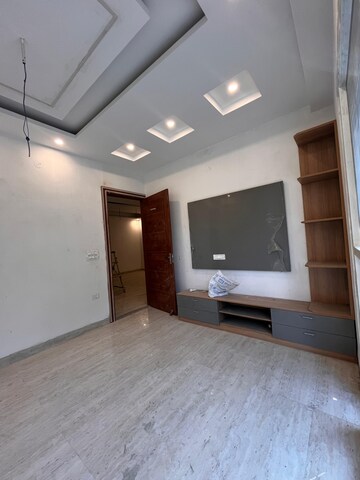 Room in 2 BHK Builder Floor at Shahastradhara Road – for Sale