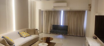 Living Room in 4 BHK Apartment at Mittal Phoenix Tower, Lower Parel – for Rent