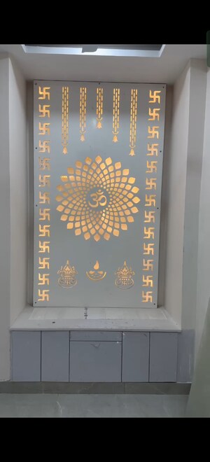 Master Bedroom in 3.5 BHK Builder Floor at Sector 85 – for Sale