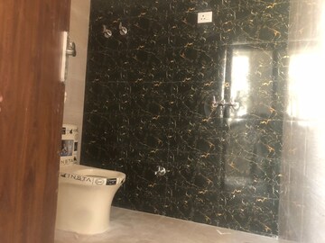 Bathroom in 2.5 BHK Apartment at Sector 1 Vaishali – for Rent