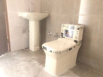 Bathroom in 2.5 BHK Apartment at Sector 1 Vaishali – for Rent