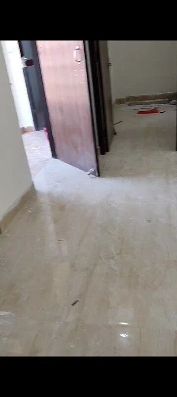 Room in 2 BHK Builder Floor at Vaishali – for Sale