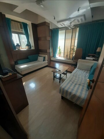 Living Room in 3 BHK Penthouse at Khar West – for Rent