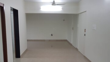 Room in 2 BHK Apartment at Aditi Apartment Andheri, Andheri West – for Rent