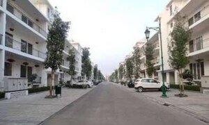 2.5 BHK Builder Floor For Sale in Central Park 3 Flower Valley, Sohna Sector 33