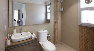 Bathroom in 2.5 BHK Builder Floor at Central Park 3 Flower Valley, Sohna Sector 33 – for Sale