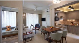 Master Bedroom in 2.5 BHK Builder Floor at Central Park 3 Flower Valley, Sohna Sector 33 – for Sale