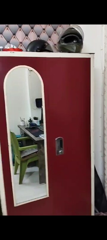 Furnished Amenities in 2 BHK Builder Floor at Vaishali – for Sale