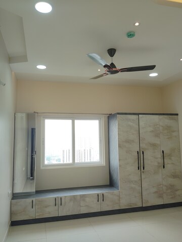 Furnished Amenities in 3.5 BHK Apartment at Prestige Tranquil, Kokapet – for Rent
